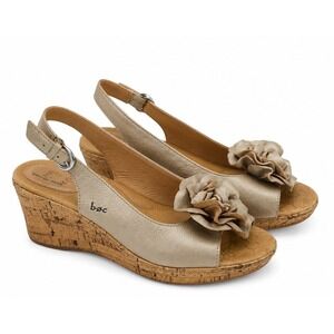 B.O.C Born Flower Cork Wedge Sandals Women's Size 9 Gold Metallic Leather